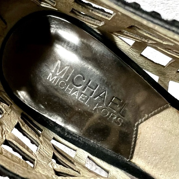 MICHAEL Michael Kors Yvonne rhinestone Caged Open Toe Sandals Black Suede 5 - Picture 9 of 10